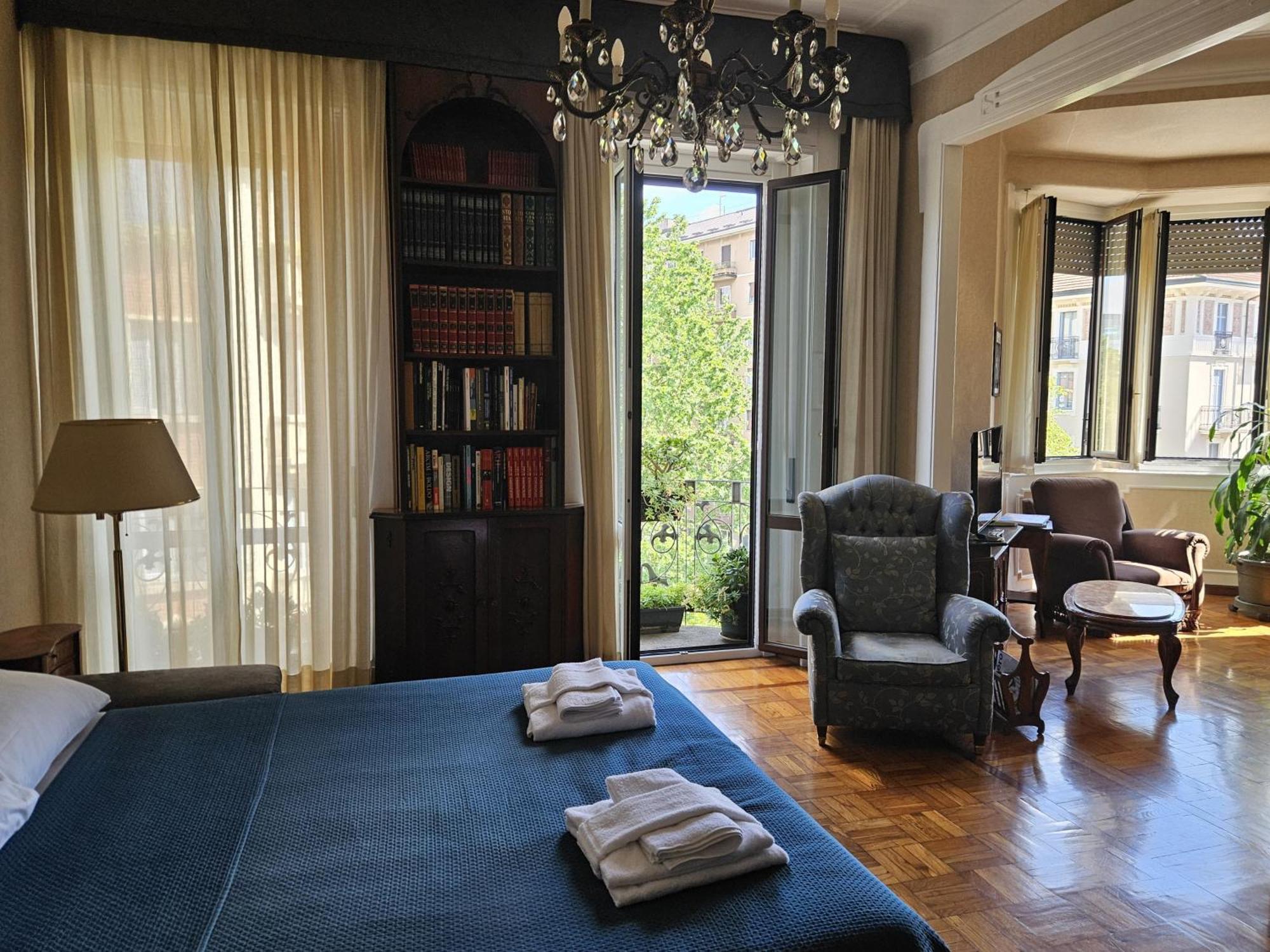 Homegallery - Elegante Milanese Apartamento Milán